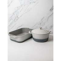 Masterclass 2 Piece Cast Aluminium Cookware Set With Non-Stick 4L Casserole Dish And A Non-Stick Roasting Pan
